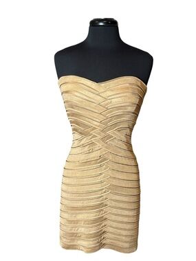BCBG MaxAzria Gold Foil Sweetheart Strapless Bandage Mini Dress Size M NWOT